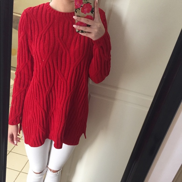 Red knit sweater - Picture 3 of 3