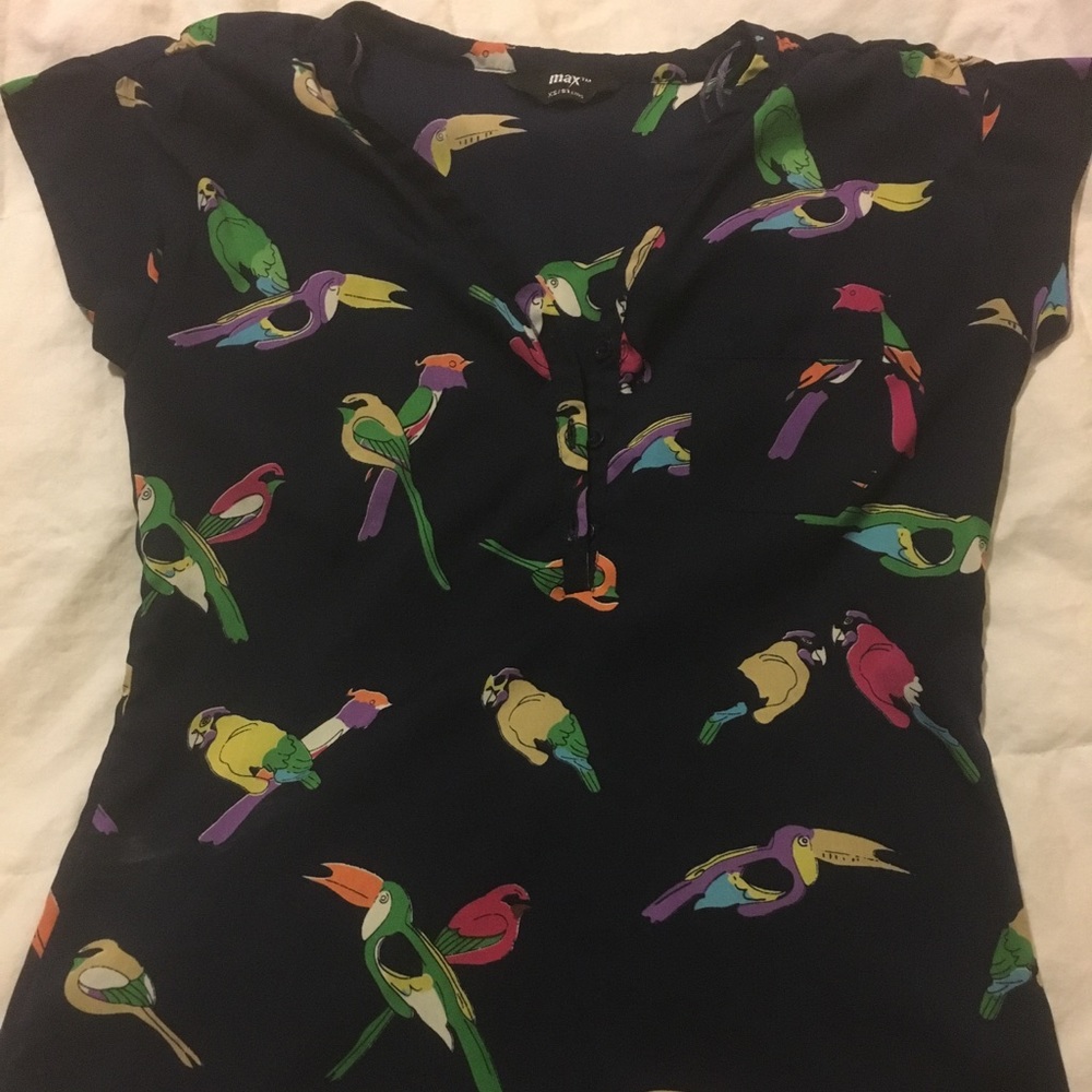 Vintage parrot shirt