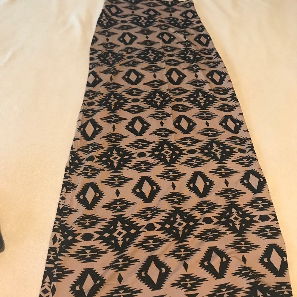 Black and Tan Aztec Maxi Skirt Size XS