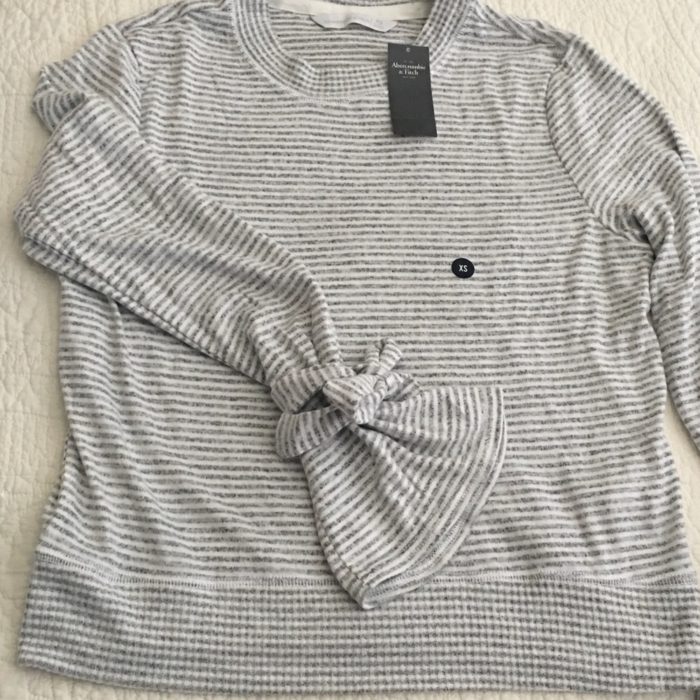 Abercrombie and Fitch  super soft top