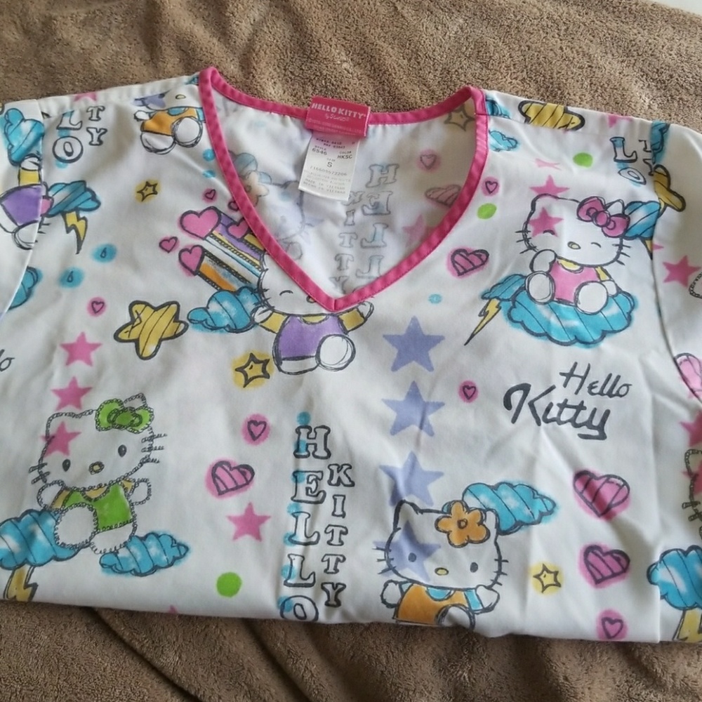 CUTE HELLO KITYY SCRUB TOP