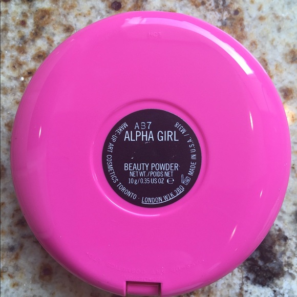 MAC Cosmetics Heatherette Beauty Powder Alpha Girl - Picture 2 of 8