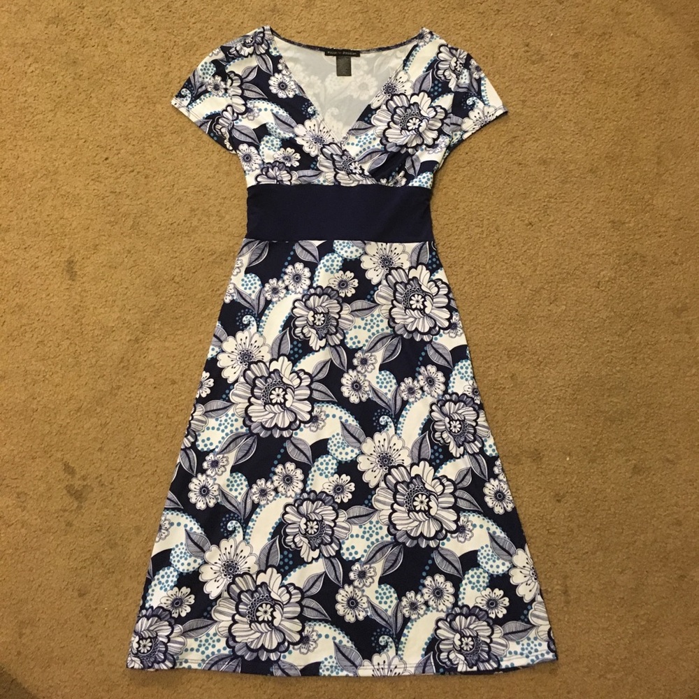 Faith Passion knee length dress size XL