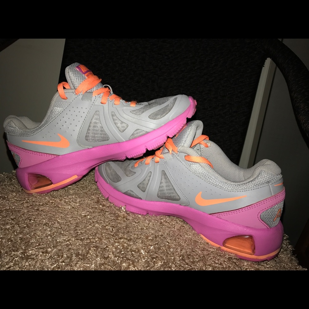 Women's Nike max run lite 5