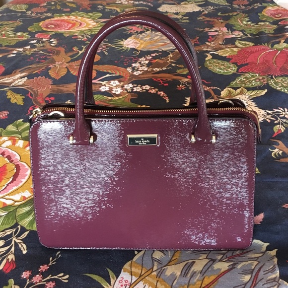 kate spade Handbags - Kate Spade Purse