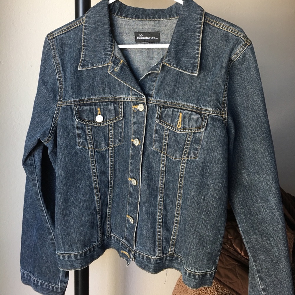 JEAN JACKET