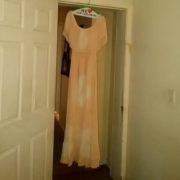 Dress - Picture 1 of 1