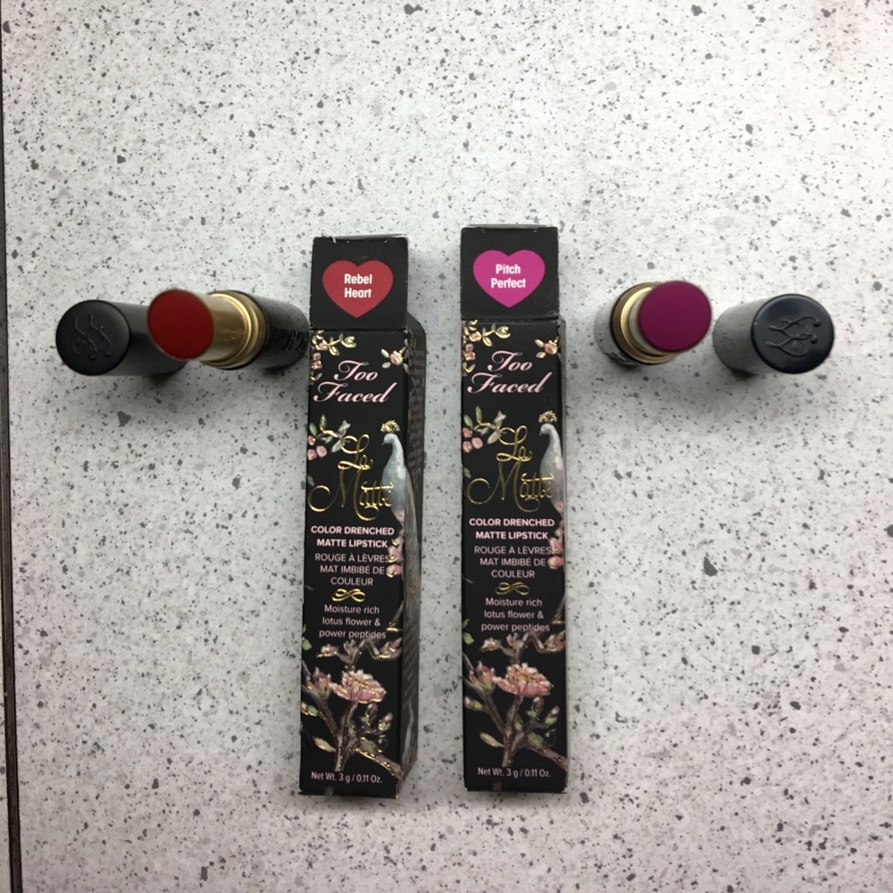 💄💄NIB!!Too Faced La Matte  Lipstick💄💄$20 each.