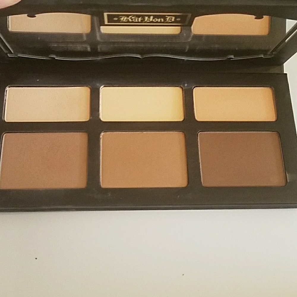 Shade and light contour palate