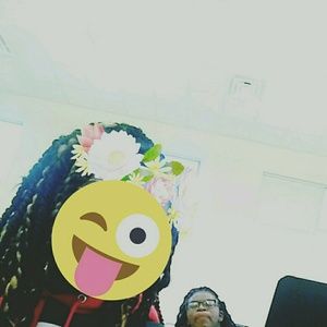 Meet your Posher, Kaylin