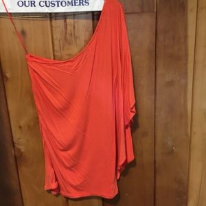 Express One shoulder