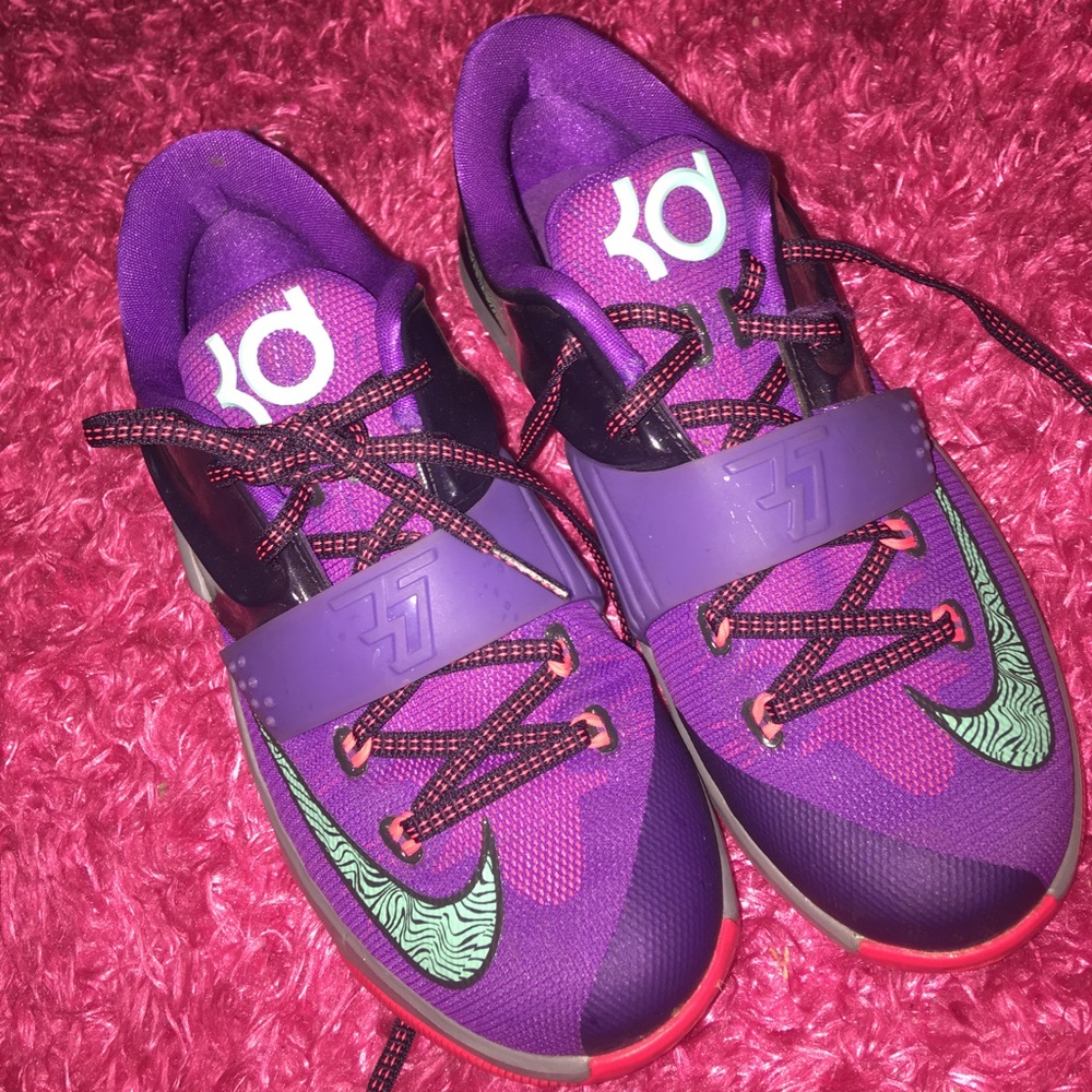 KD Nike basketball shoes