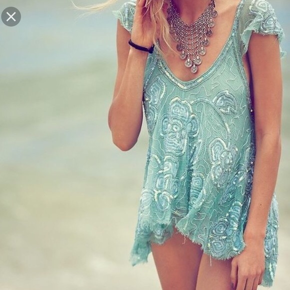 Free People Tops - 🎉HOST PICK🎉 FP Titans Treasure Top XS RARE!!! 🦄