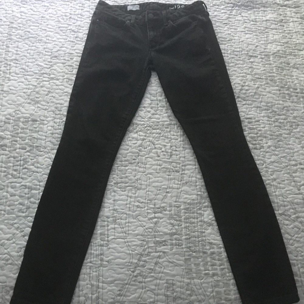 Black skinny Gap jeans, 28R