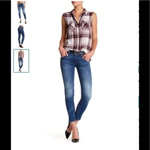 EUC Collin Skinny Ankle EUC Collin Skinny Ankle