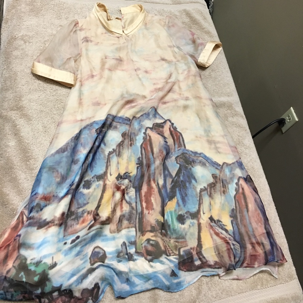 Mini dress