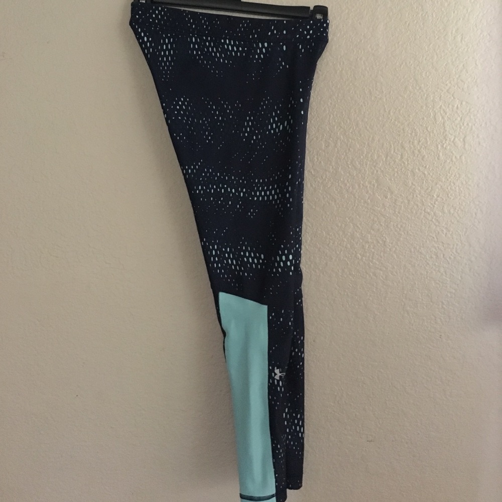 Women's under armour compression cropped  leggings