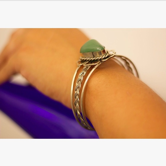 Emerald Semi Precious Stone Bangle - Picture 3 of 3