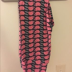 Tc Pink raccoon Lularoe leggings