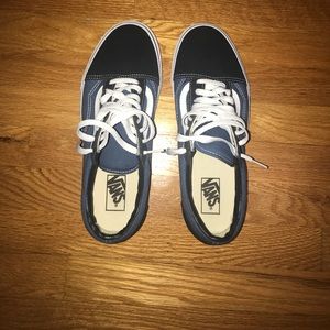 Vans low old skool never been worn!* Vans low old skool never been worn!*
