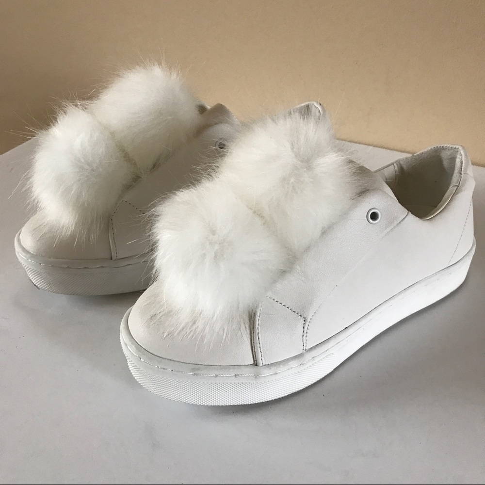 🎉 SOLD 🎉 NEW SAM EDELMAN LEYA POM SNEAKERS - Picture 5 of 8