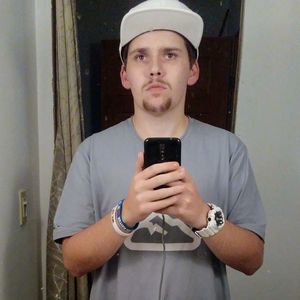 Meet your Posher, Tyler