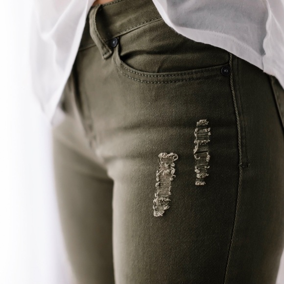 SoldOut11thStreet - Picture 8 of 8