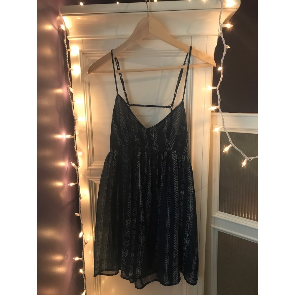 Olivaceos Arrow Print Babydoll Dress