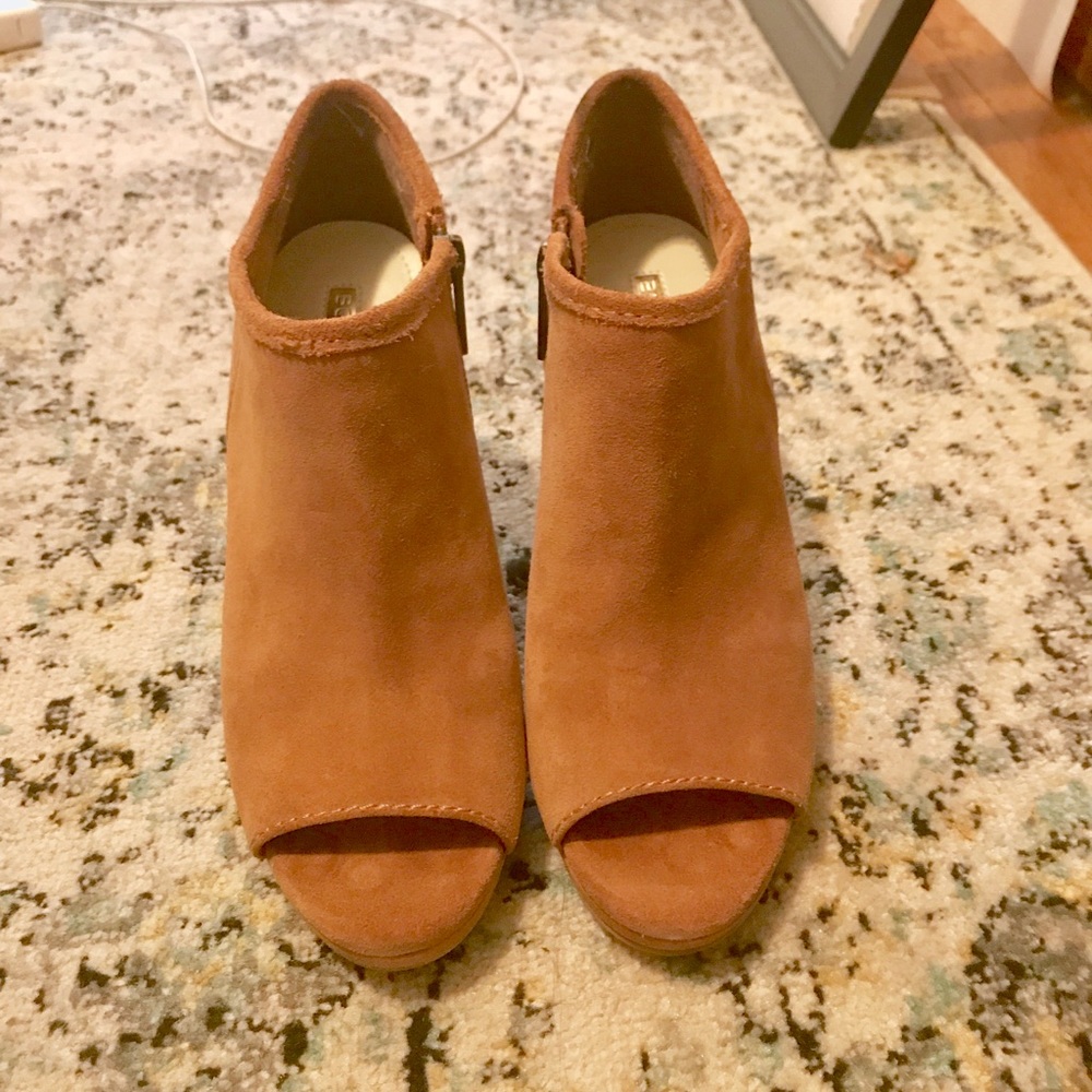 BCBG Suede Wedges
