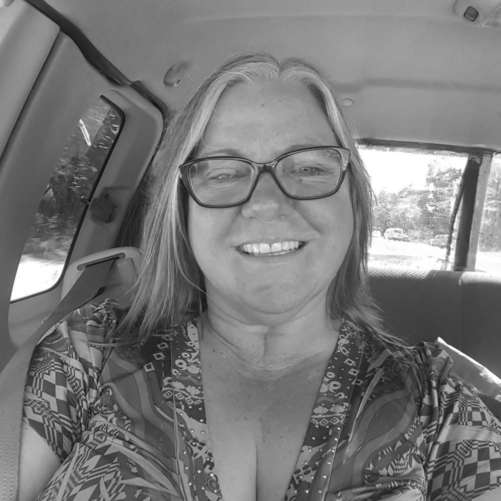 👗👡👕👖🕶👚👖🎒👢