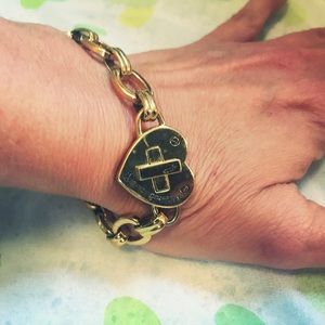 Juicy charm bracelet Juicy charm bracelet