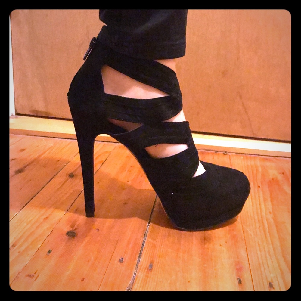 NWOT black Aldo pumps