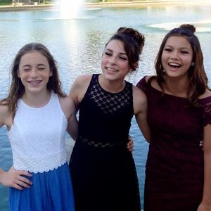 Meet your Posher, Lola