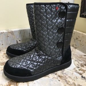 UGG Pure I Heart boots NEW kids size 6 women 7.5-8