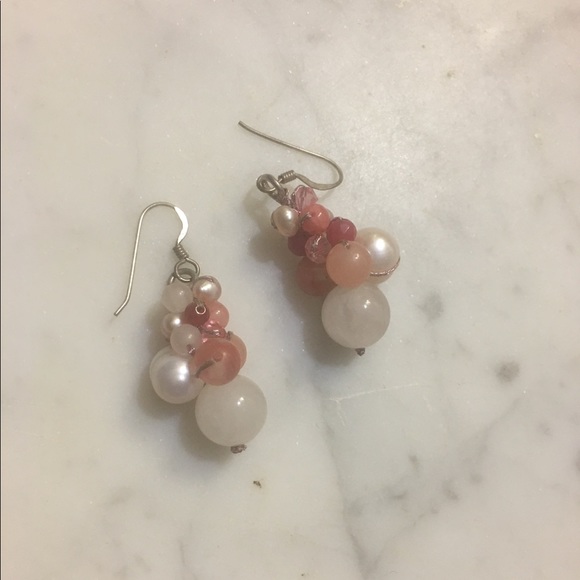 Pink/white Pearl Dangle Earrings - Picture 1 of 2