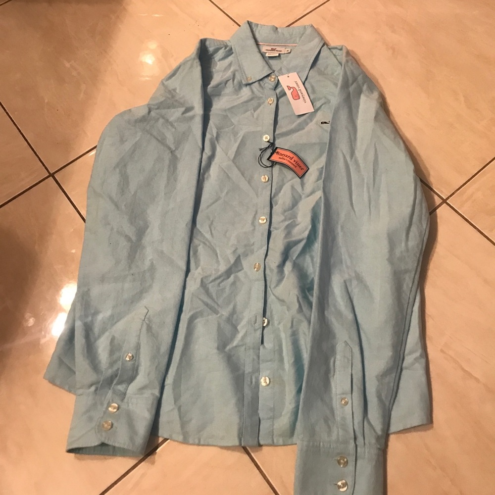 Button up - Picture 2 of 4