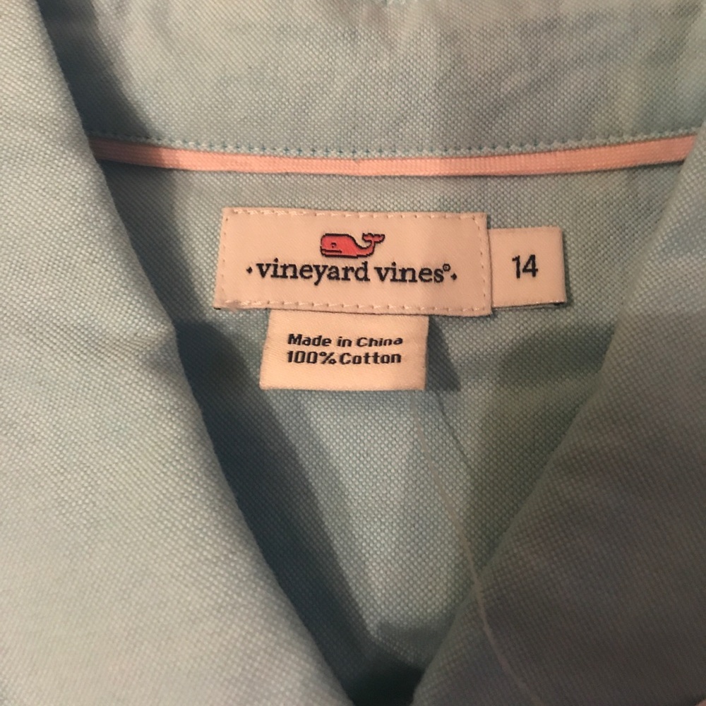 Button up - Picture 3 of 4