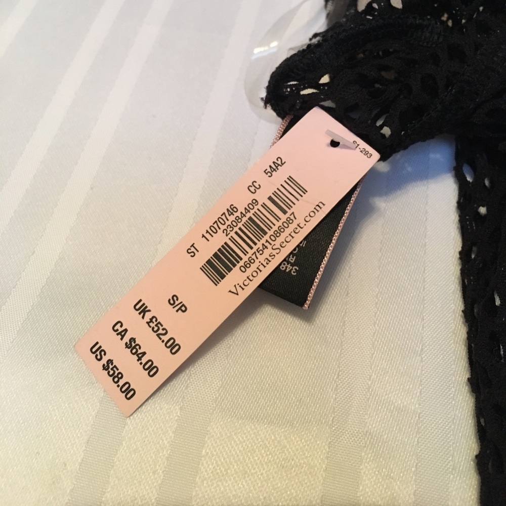 New VS Teddy Lingerie Plunge Fishnet Lace Small - Picture 6 of 7
