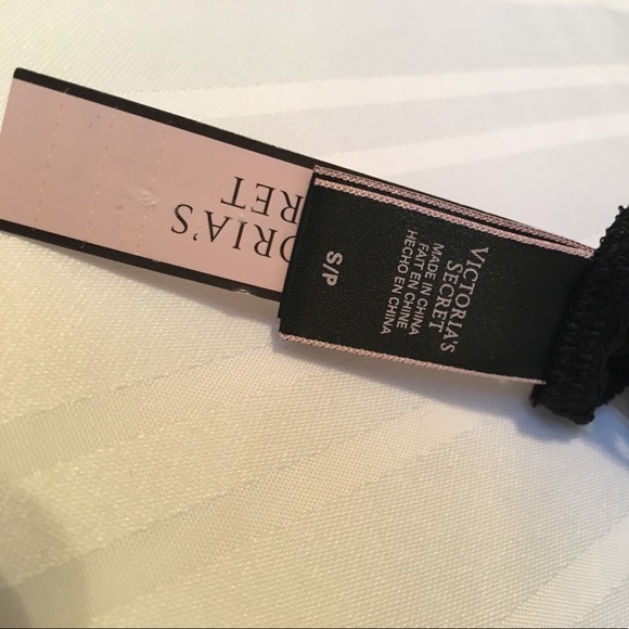 New VS Teddy Lingerie Plunge Fishnet Lace Small - Picture 7 of 7