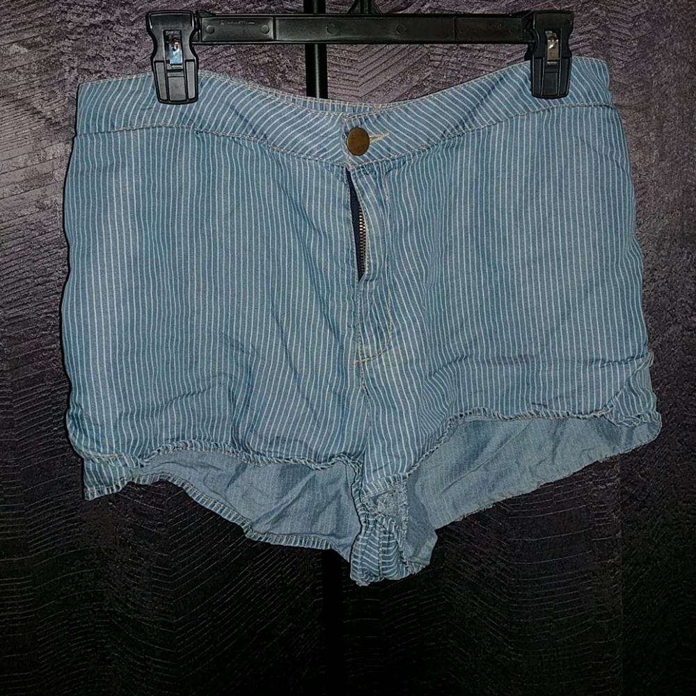 Soft striped shorts