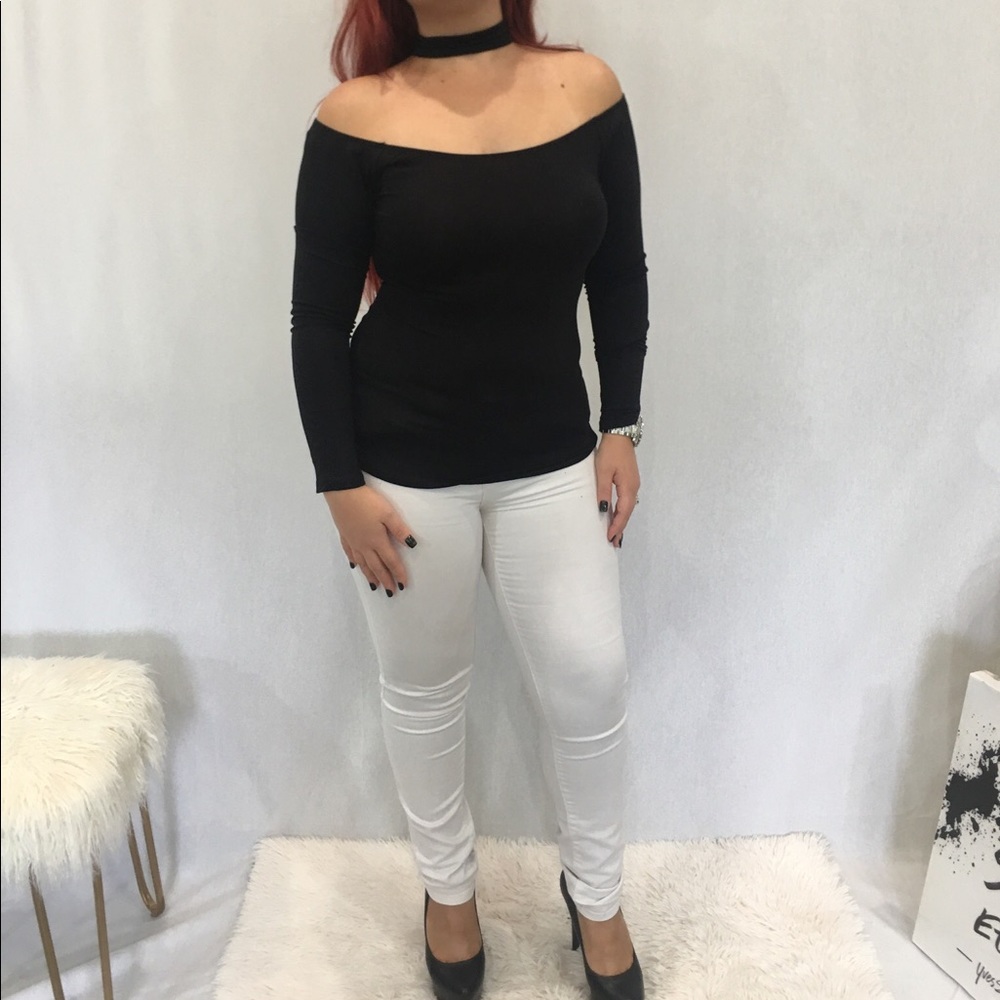 Long sleeve off the shoulder black choker top