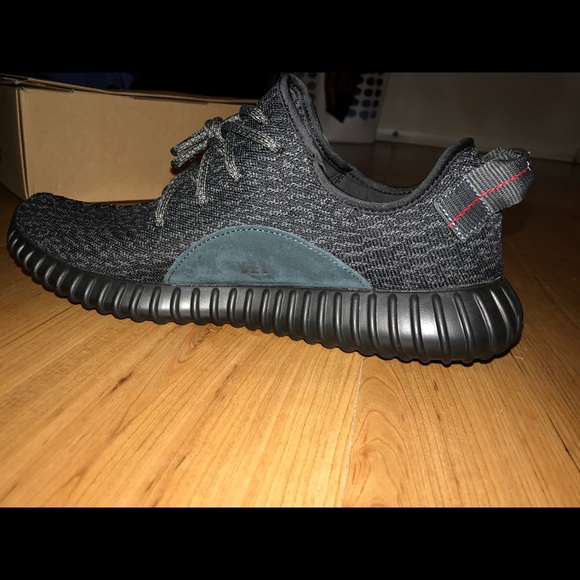 Yeezy Boost 350 Pirate Black