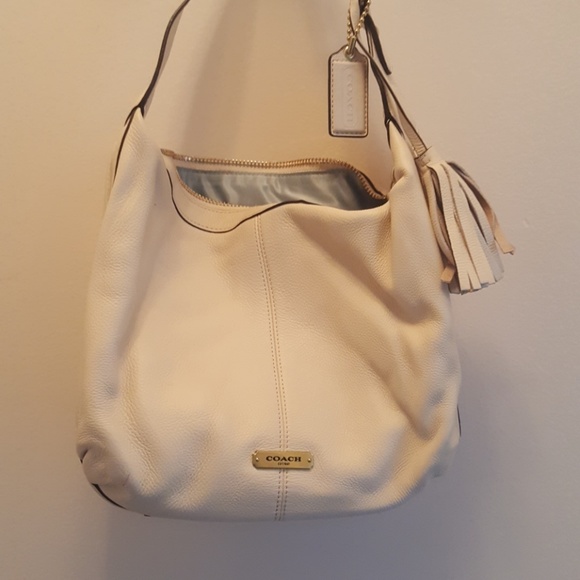 Purse - Picture 1 of 2