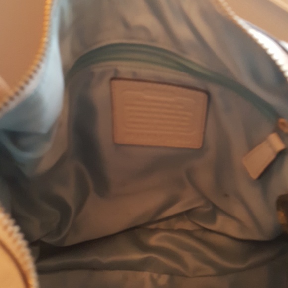 Purse - Picture 2 of 2