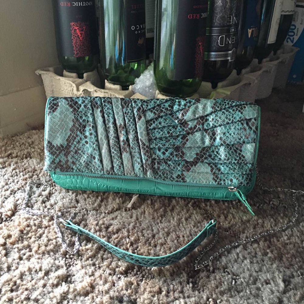 NWOT! Jessica Simpson Pretty Fold-over/Clutch