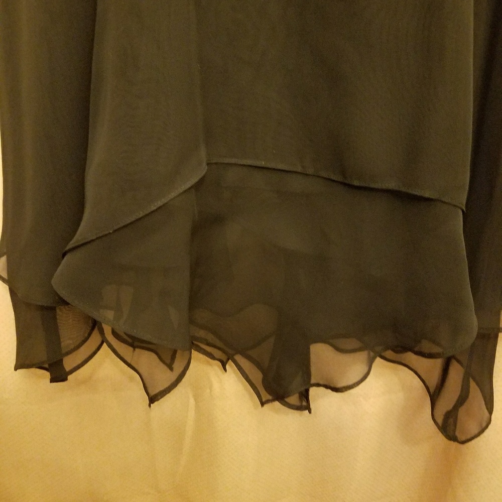Dress - Picture 5 of 6
