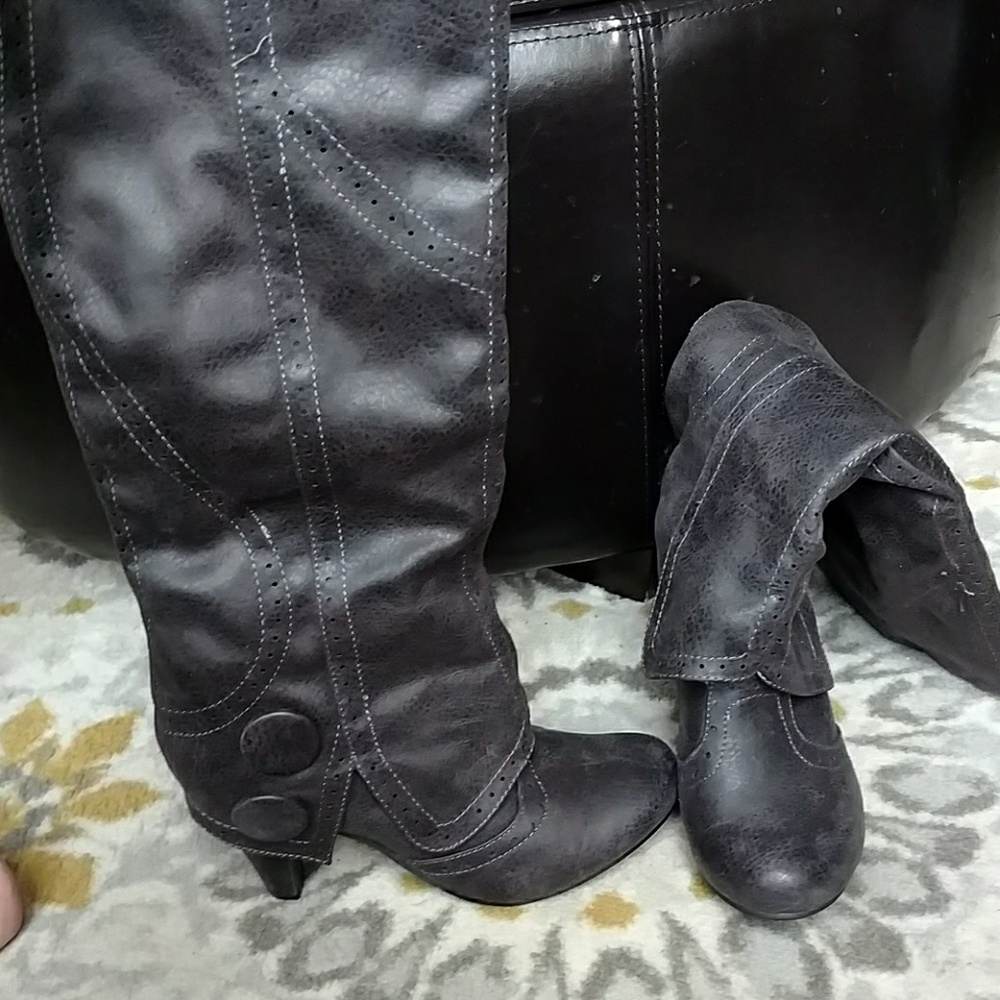 Dark grey boots