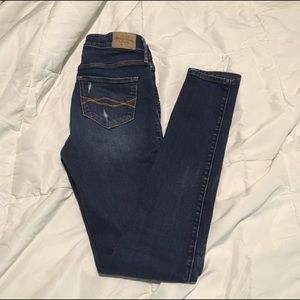 Abercrombie & Fitch A&F skinny jeans 27 / 4