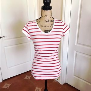 Forever 21 tee Forever 21 tee
