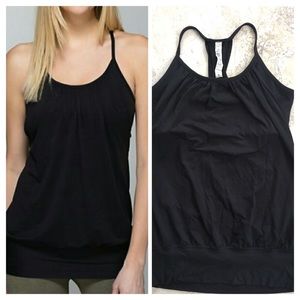 Lululemon No Limit Tank LIKE NEW - Black - Size 8
